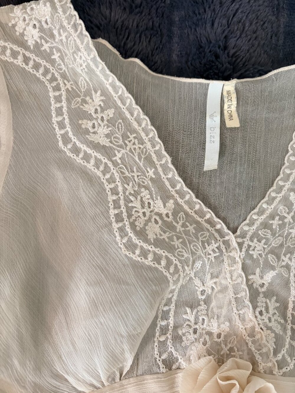 Sheer Ivory Embroidered Lace Boho Blouse Fairycore Cottagecore Top Size Small - Picture 6 of 14